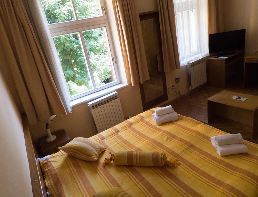 Studio Apartments "Chess Club Bosna" SJJ Exterior photo